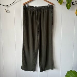 BNWT Esprit Dark Green Khaki Relaxed Fit Pants | Size 10